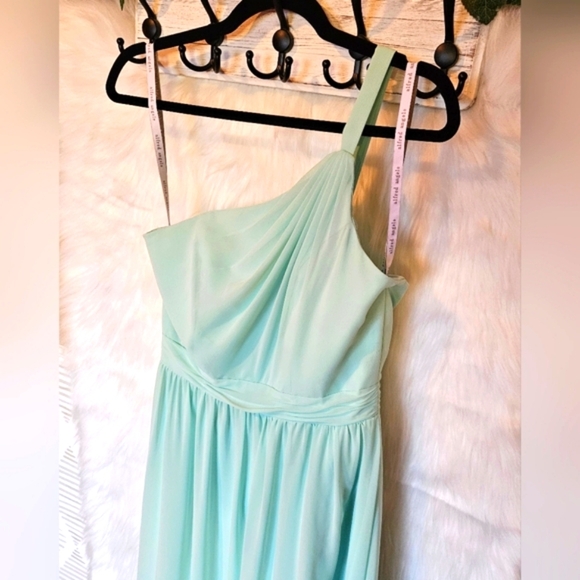 Alfred Angelo Classic One-Shoulder Luxury Maxi Dress - Picture 2 of 9